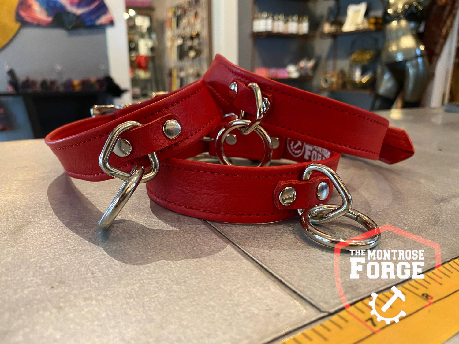 Montrose Forge  Locking Leather Collar